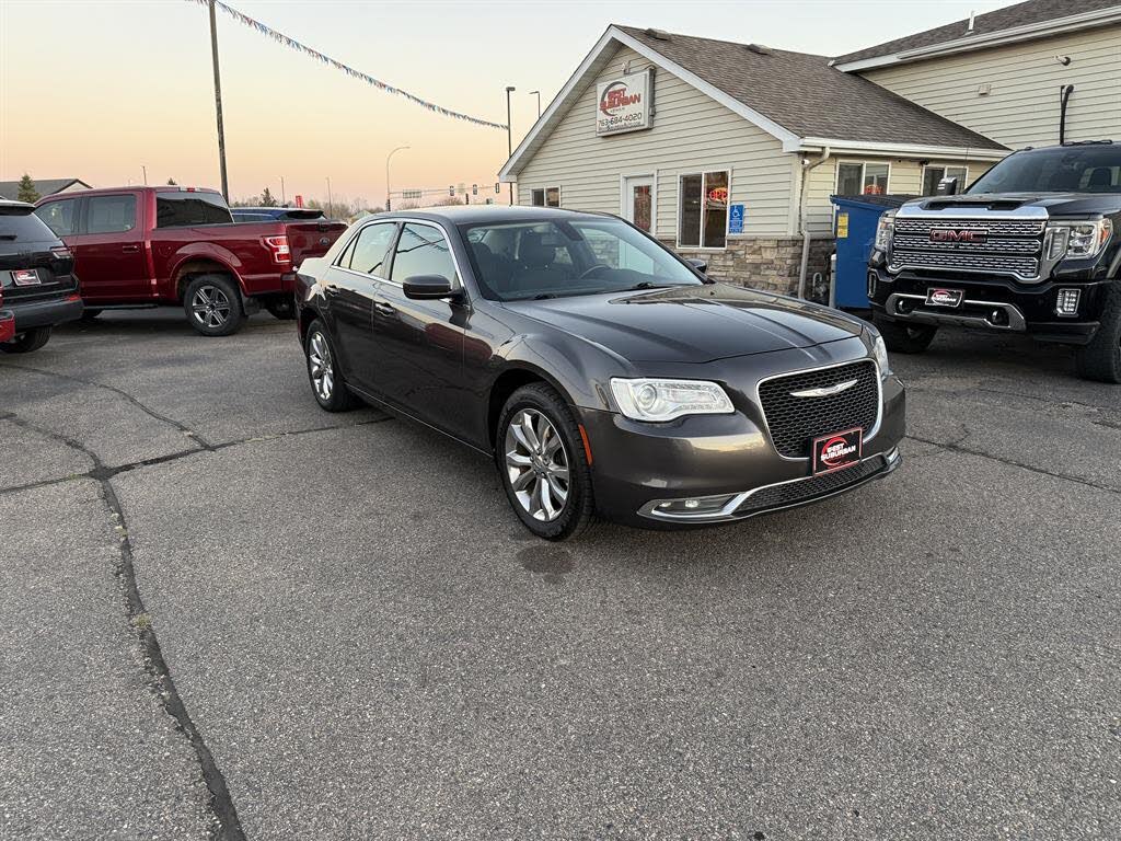 2020 Chrysler 300 Touring AWD
