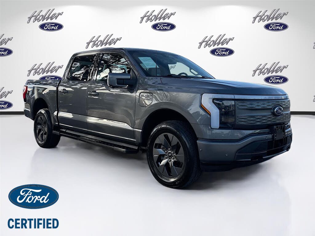 2022 Ford F-150 Lightning Lariat SuperCrew AWD
