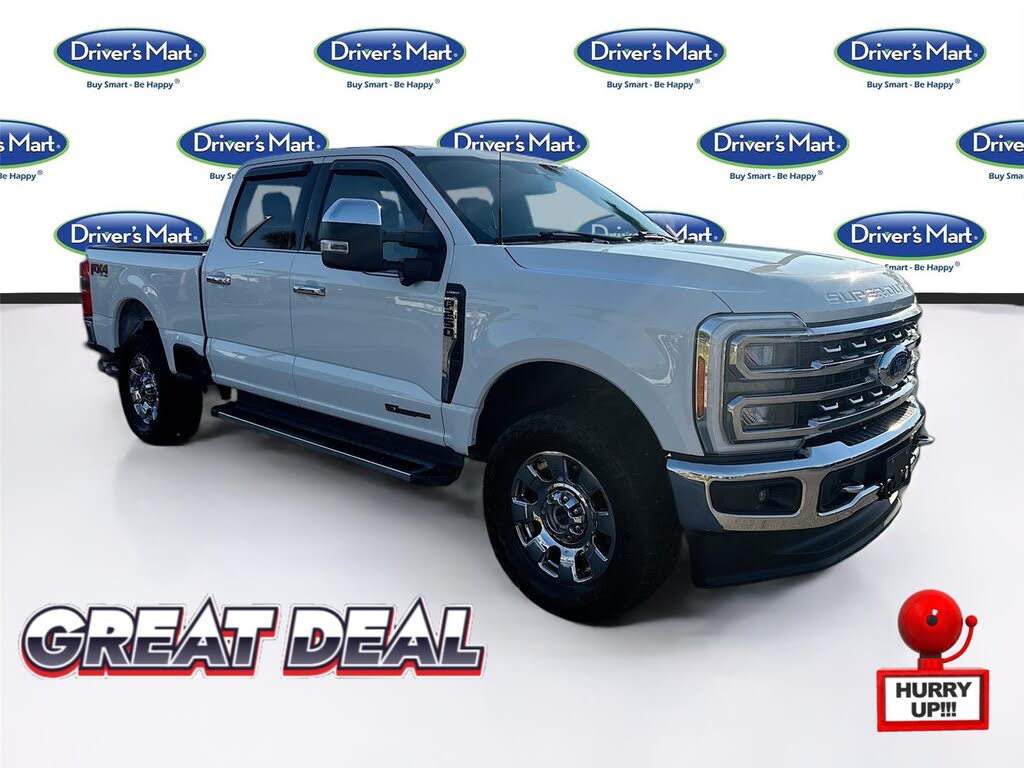 2023 Ford F-250 Super Duty Lariat Crew Cab 4WD