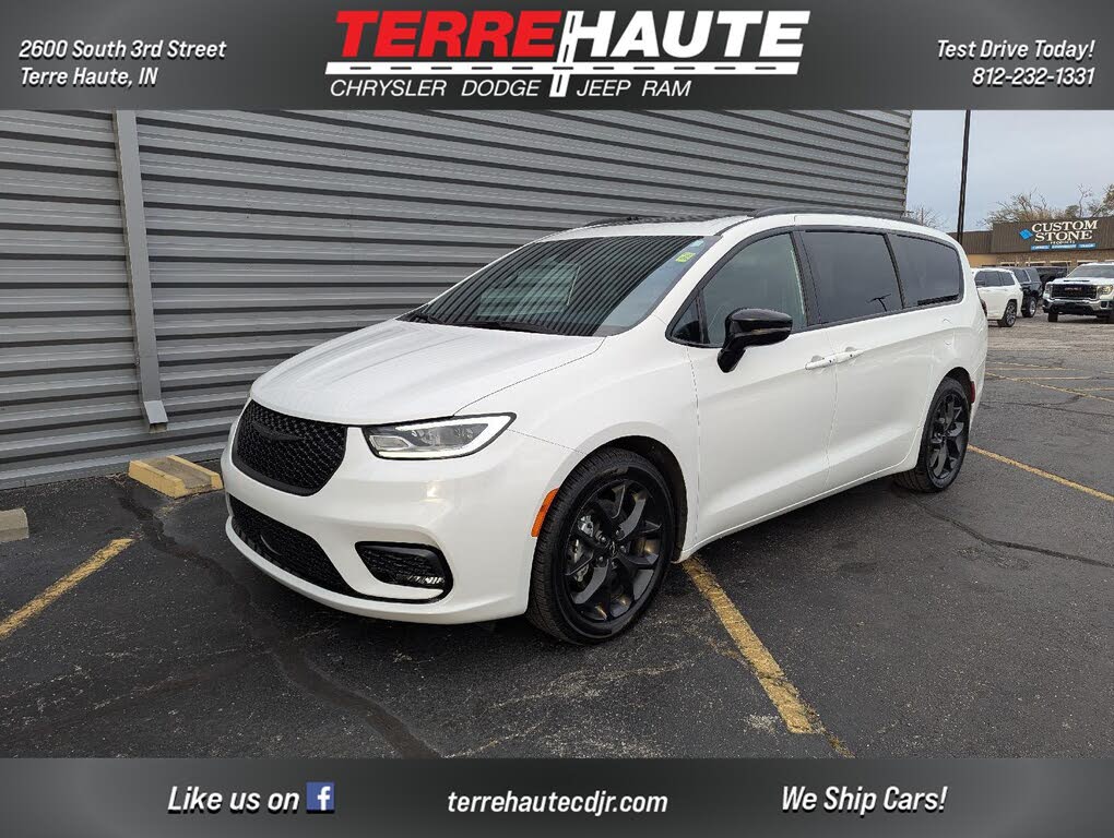 2025 Chrysler Pacifica Limited FWD