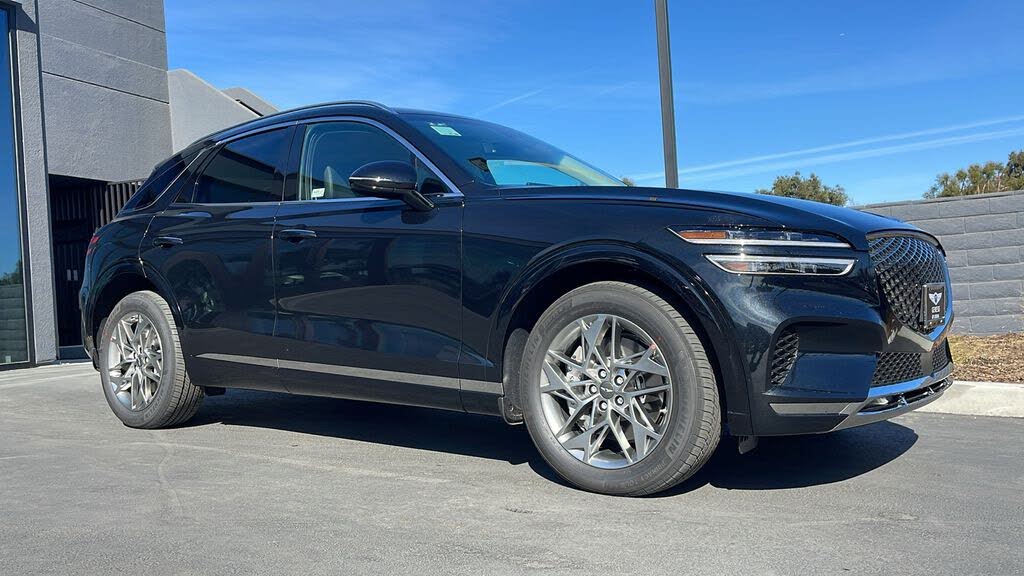 2025 Genesis GV70 2.5T Standard AWD