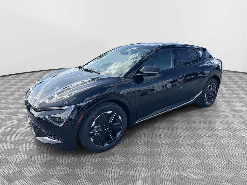 2025 Kia EV6 Light Long Range RWD