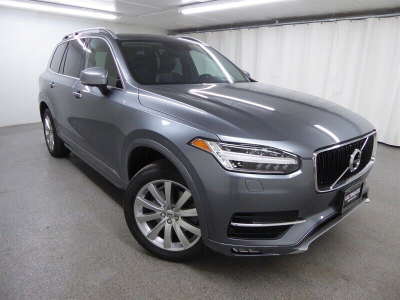 2016 Volvo XC90 T6 Momentum AWD