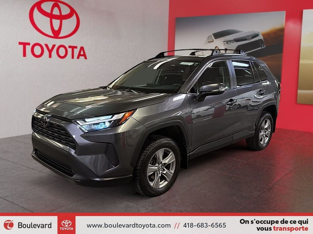 Toyota RAV4 XLE AWD 2022