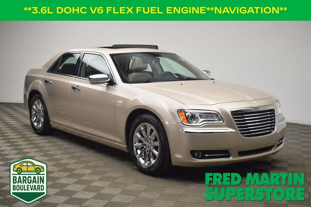 2012 Chrysler 300 Limited RWD