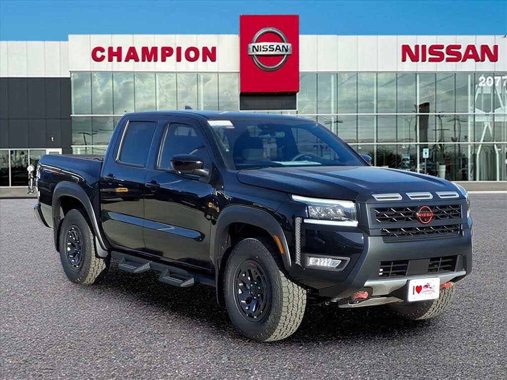 2026 Nissan Frontier PRO-4X Crew Cab 4WD