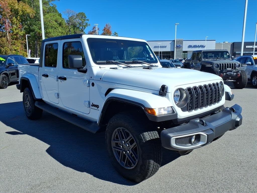 2024 Jeep Gladiator Sport Crew Cab 4WD