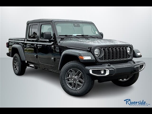 2025 Jeep Gladiator Sport S Crew Cab 4WD