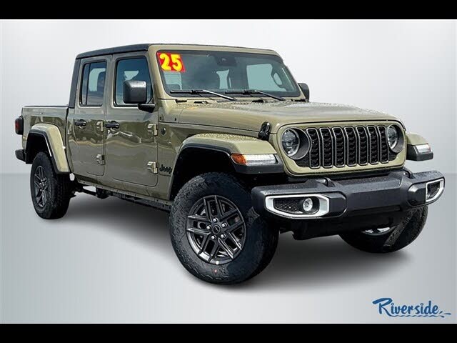 2025 Jeep Gladiator Sport S Crew Cab 4WD