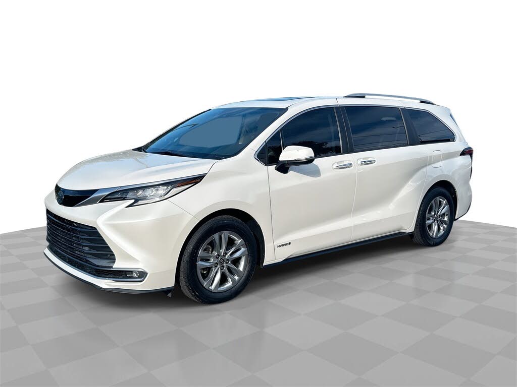 2021 Toyota Sienna Limited 7-Passenger FWD
