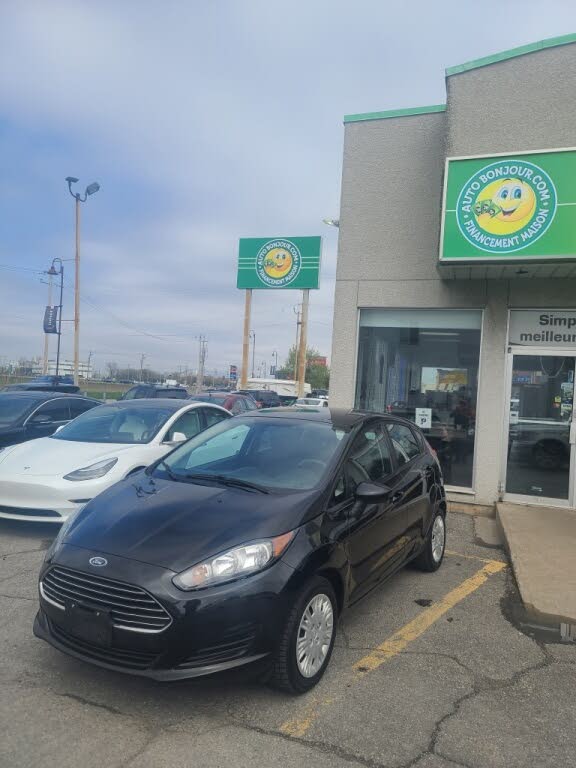 2014 Ford Fiesta S Hatchback