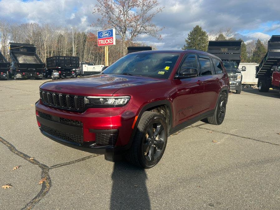 2023 Jeep Grand Cherokee L Altitude 4WD