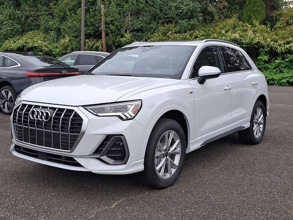 2025 Audi Q3 quattro Premium S Line 45 TFSI