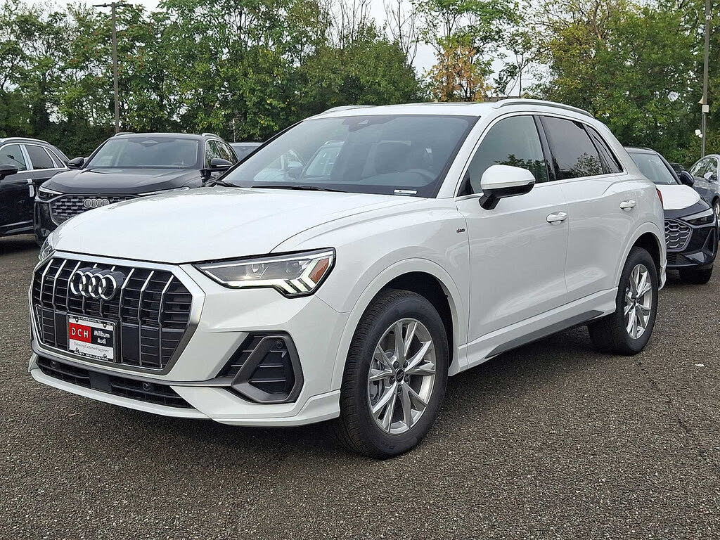 2025 Audi Q3 quattro Premium S Line 45 TFSI