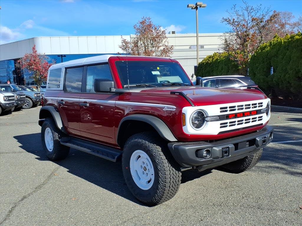 2025 Ford Bronco Heritage Edition 4-Door 4WD