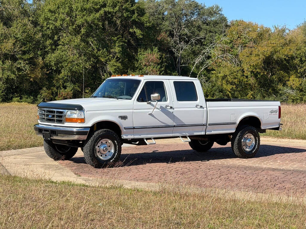 1997 Ford F-350 XLT Crew Cab LB 4WD