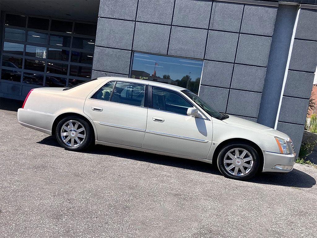 2008 Cadillac DTS