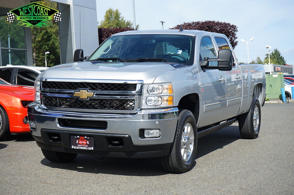 2011 Chevrolet Silverado 2500HD LTZ Crew Cab 4WD