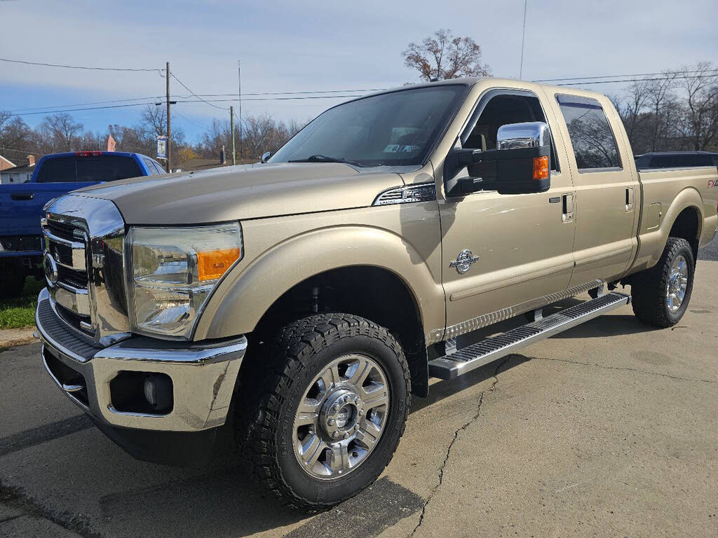 2013 Ford F-250 Super Duty Lariat Crew Cab 4WD