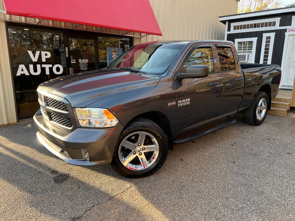 2015 RAM 1500 Express Quad Cab 4WD