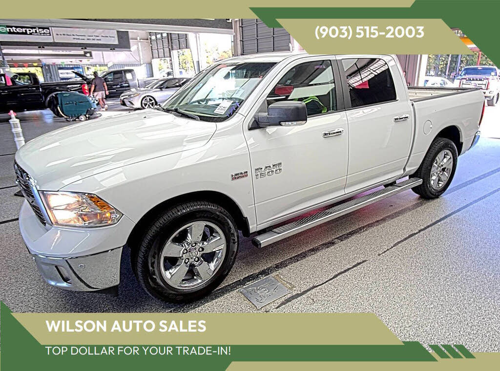 2015 RAM 1500 Lone Star Crew Cab RWD