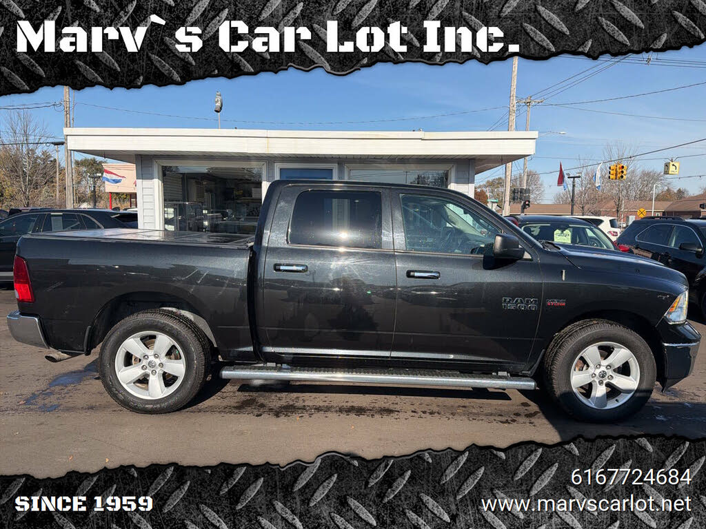 2016 RAM 1500 Big Horn Crew Cab 4WD