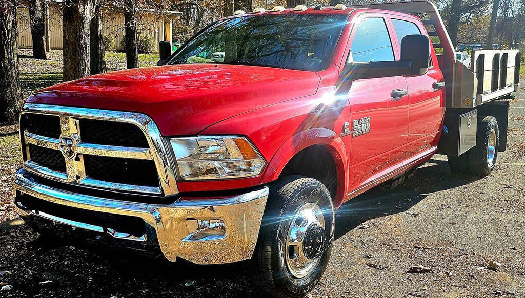 2016 RAM 3500 Chassis Tradesman Crew Cab 4WD