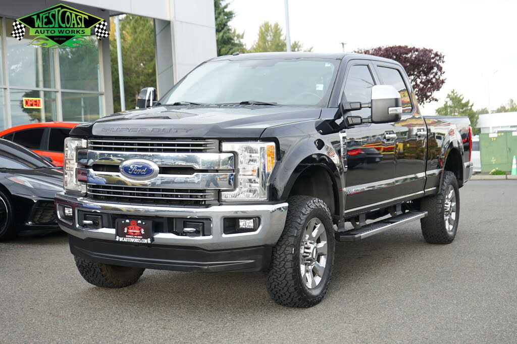 2017 Ford F-250 Super Duty Lariat Crew Cab 4WD
