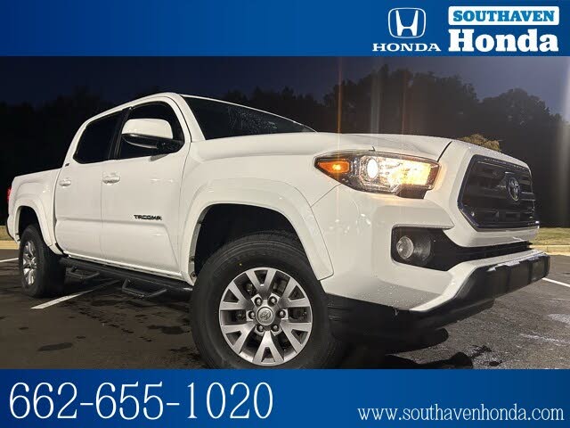 2017 Toyota Tacoma SR5 V6 Double Cab RWD