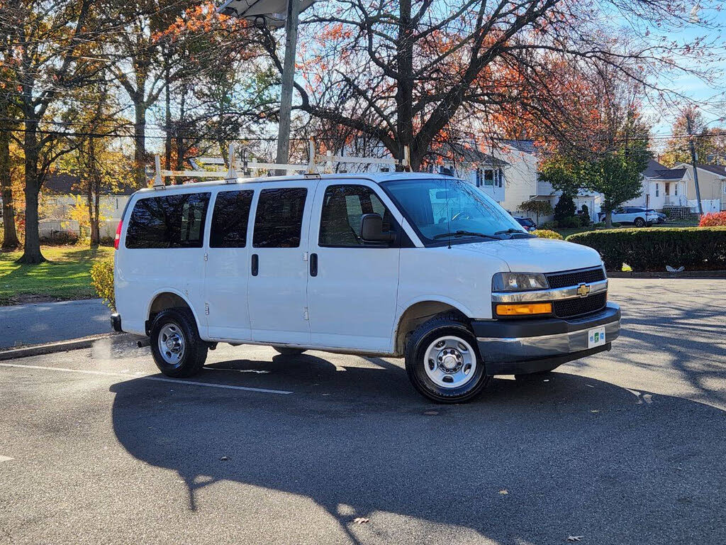 2018 Chevrolet Express 3500 LT RWD