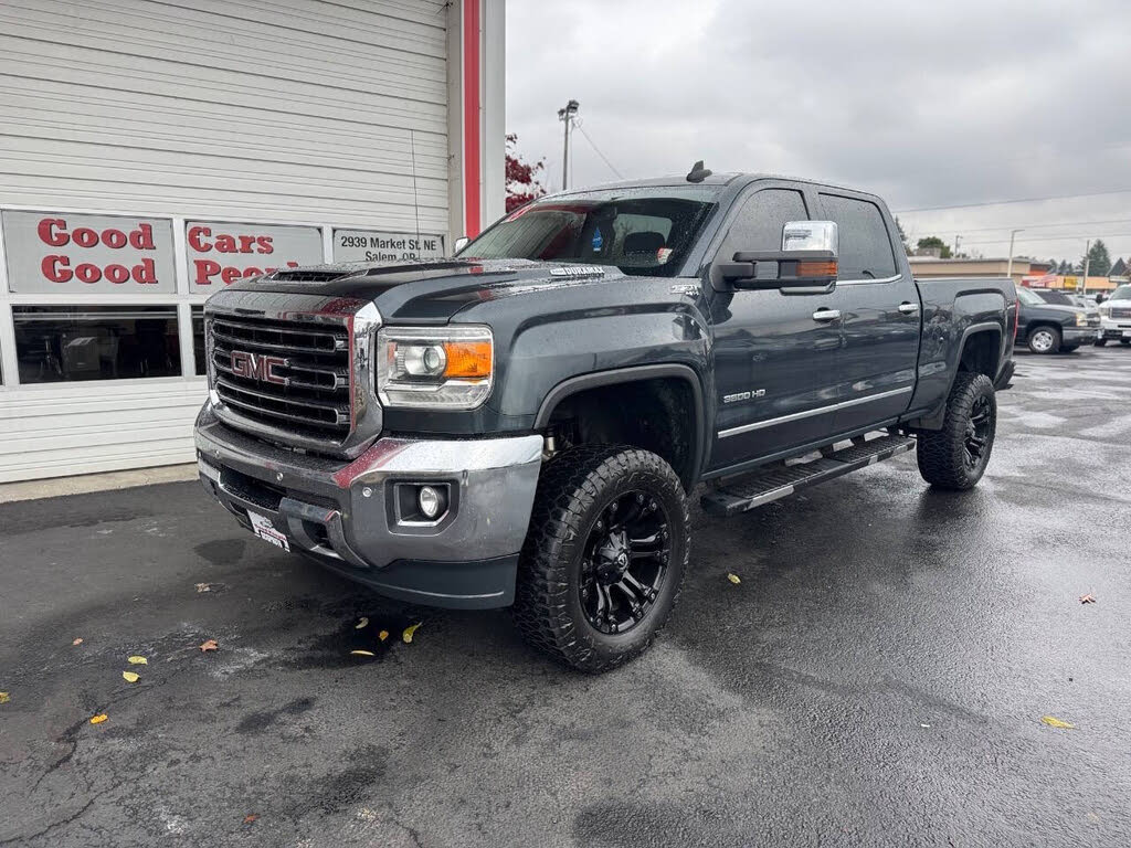 2018 GMC Sierra 3500HD SLT Crew Cab DRW 4WD