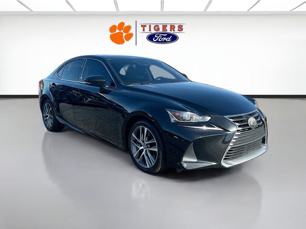 2018 Lexus IS 300 RWD