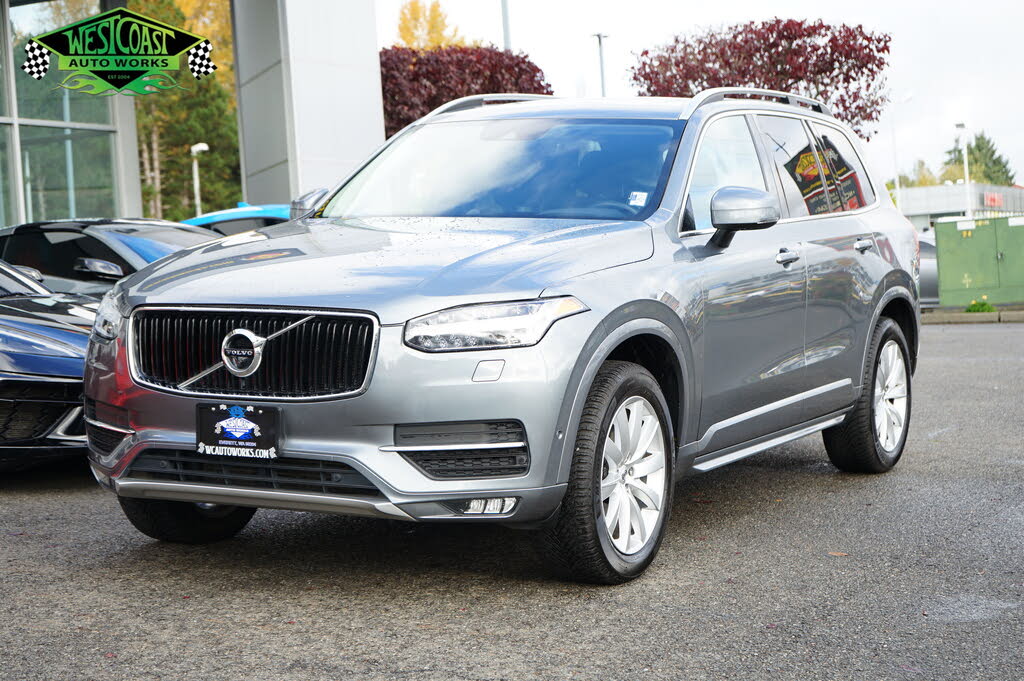 2018 Volvo XC90 T6 Momentum AWD