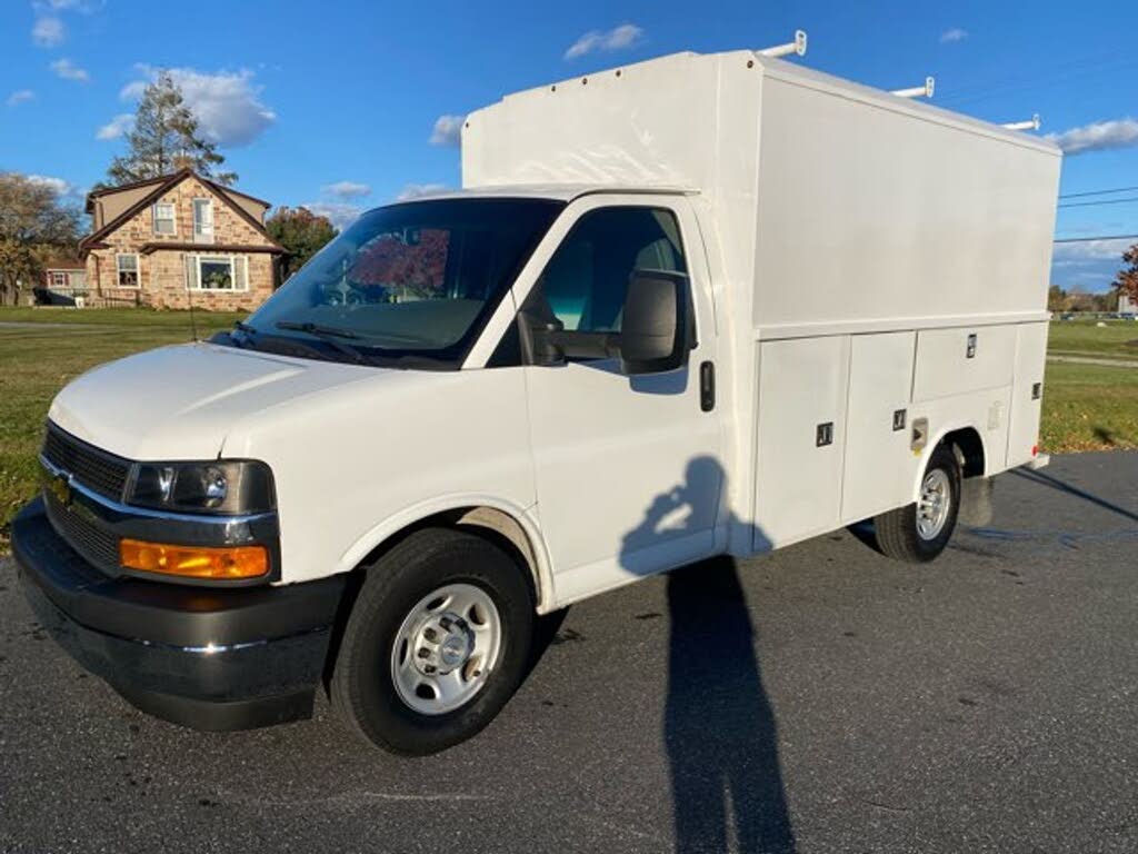 2019 Chevrolet Express Chassis 3500 139 Cutaway RWD