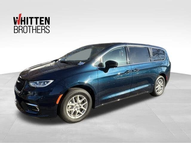 2024 Chrysler Pacifica Touring L FWD