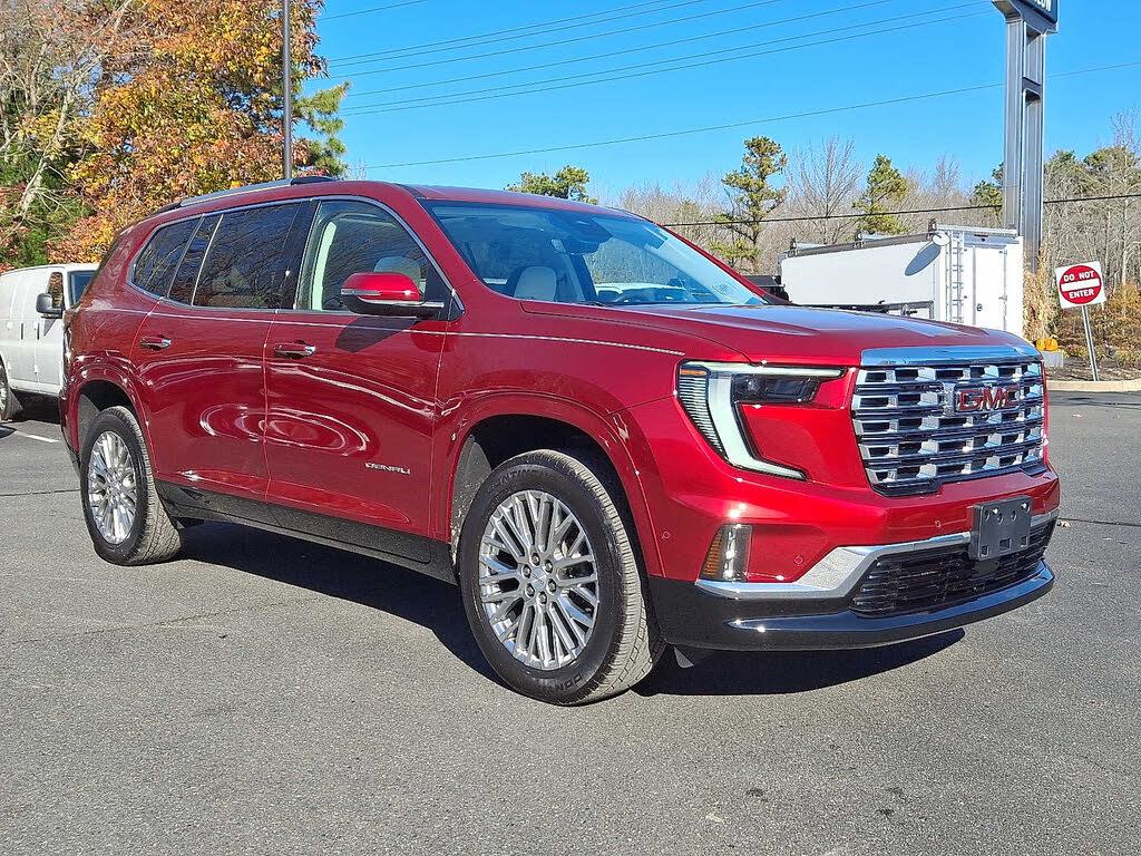 2024 GMC Acadia Denali AWD