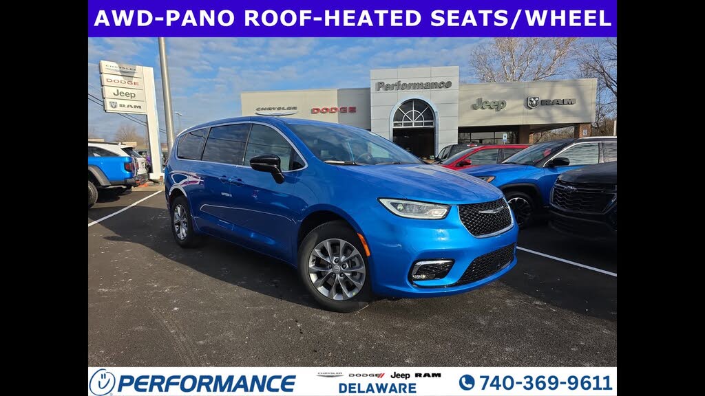 2026 Chrysler Pacifica Select AWD