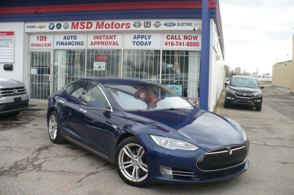 2015 Tesla Model S 70D AWD