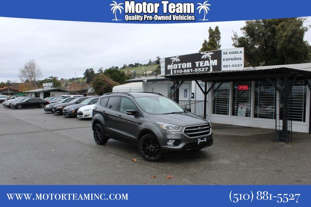 2017 Ford Escape Titanium FWD