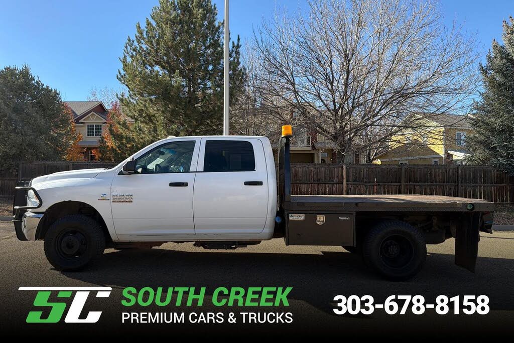 2018 RAM 3500 Chassis Tradesman Crew Cab 4WD