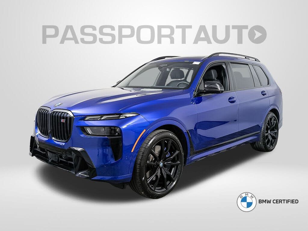 2025 BMW X7 M60i AWD