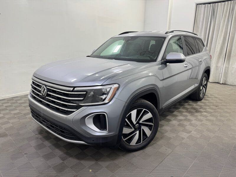 2025 Volkswagen Atlas SE FWD with Technology