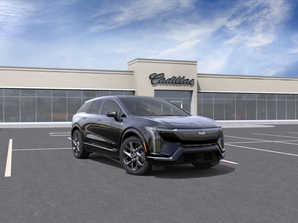 2026 Cadillac OPTIQ Luxury AWD