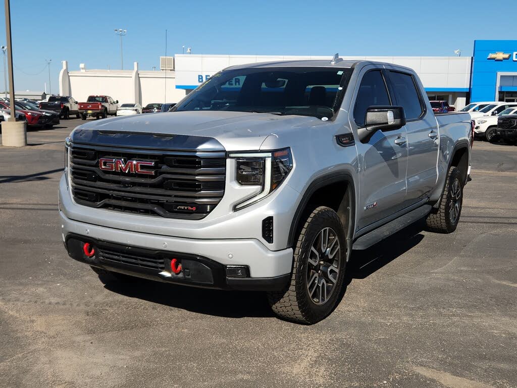 2022 GMC Sierra 1500 AT4 Crew Cab 4WD