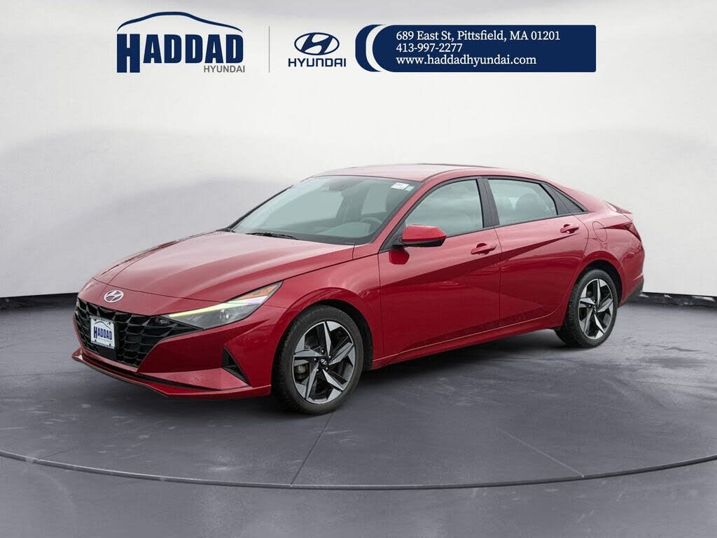2023 Hyundai Elantra SEL FWD