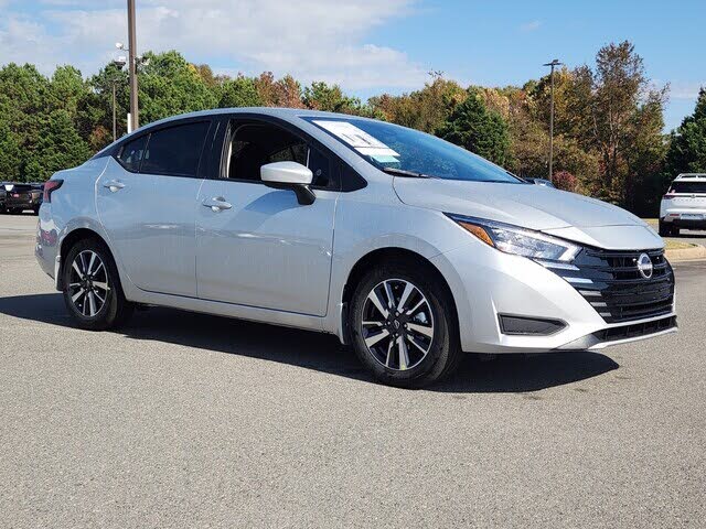 2025 Nissan Versa SV FWD