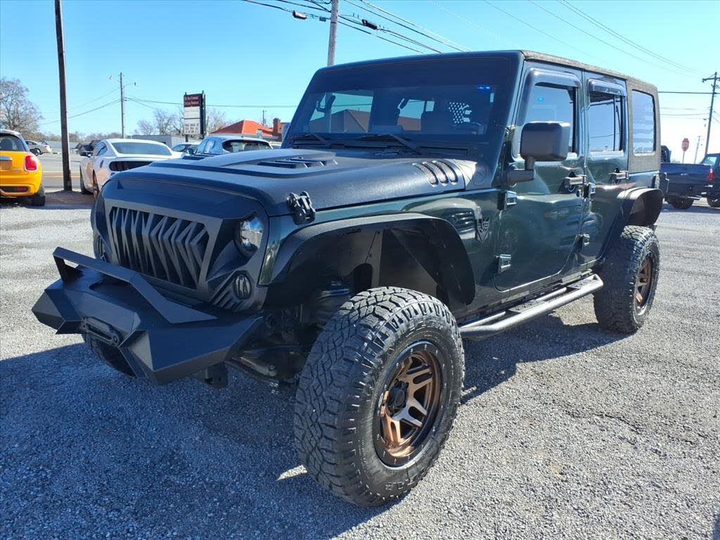 2010 Jeep Wrangler Unlimited Sahara 4WD