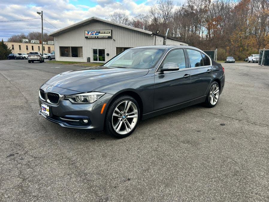 2017 BMW 3 Series 330i xDrive Sedan AWD