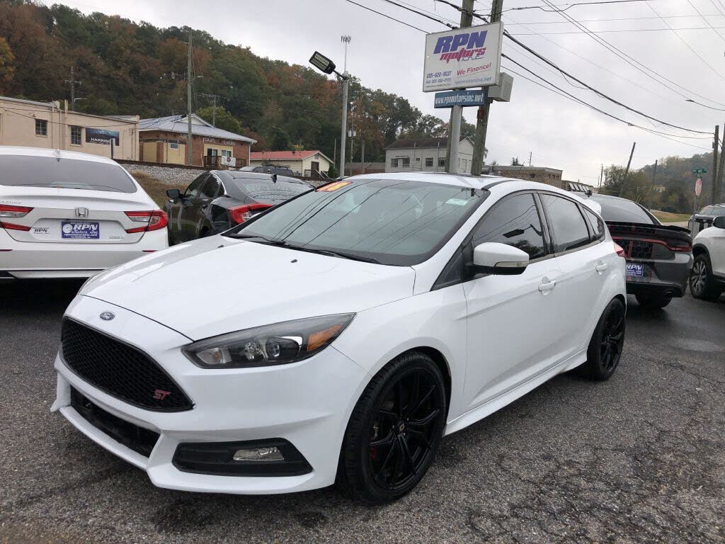 2018 Ford Focus ST