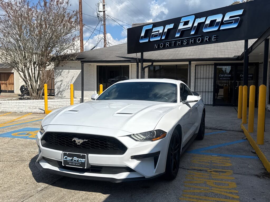 2018 Ford Mustang EcoBoost Coupe RWD